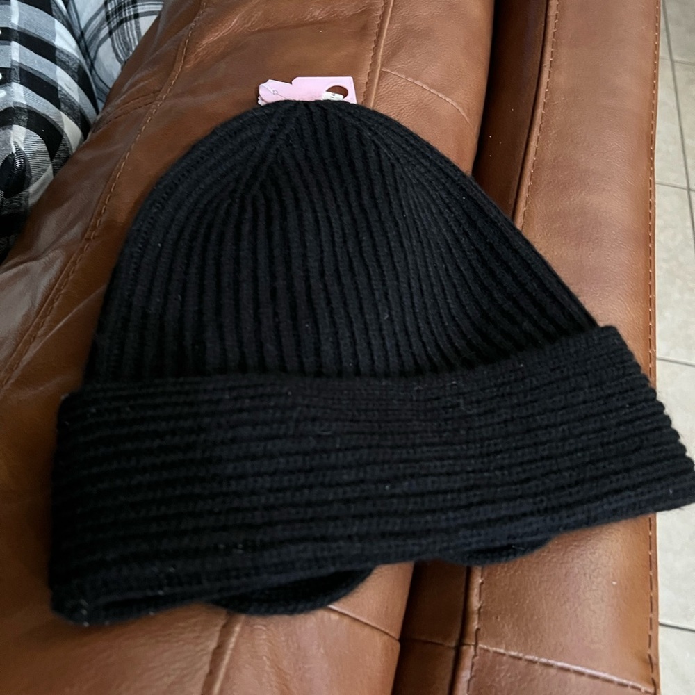 Kate Spade knit beanie hat - Picture 3 of 3